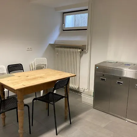 Brahms 25 Homestay szállás *