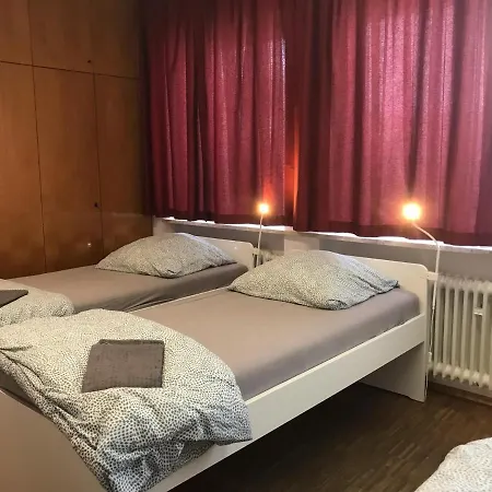 Brahms 25 Séjour chez l'habitant *