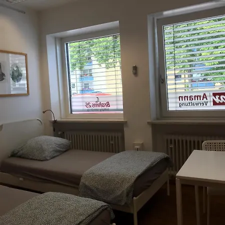 Brahms 25 Séjour chez l'habitant *