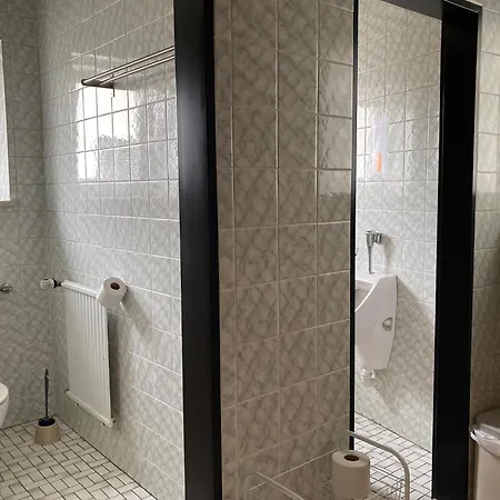 Brahms 25 Homestay szállás